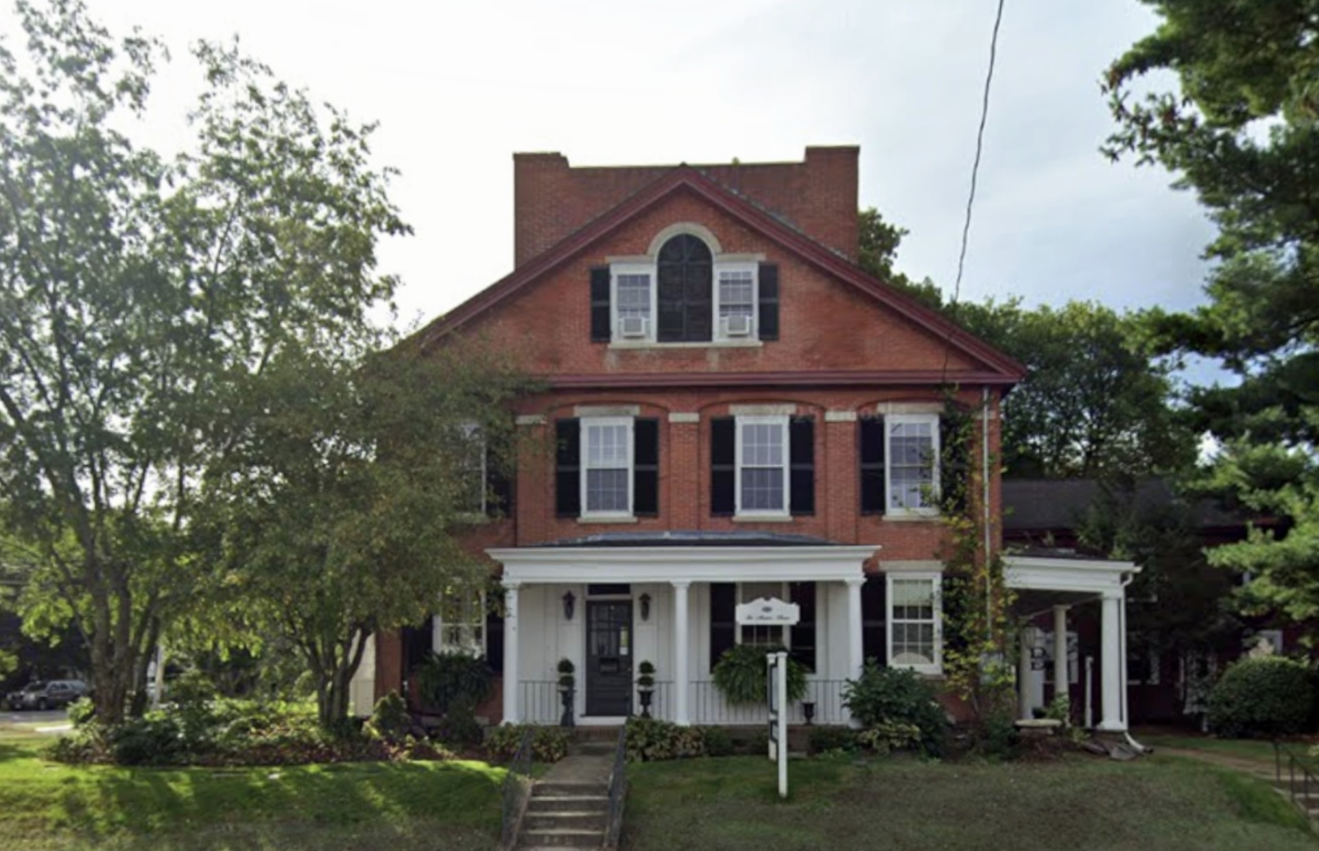 The Price Manor, today